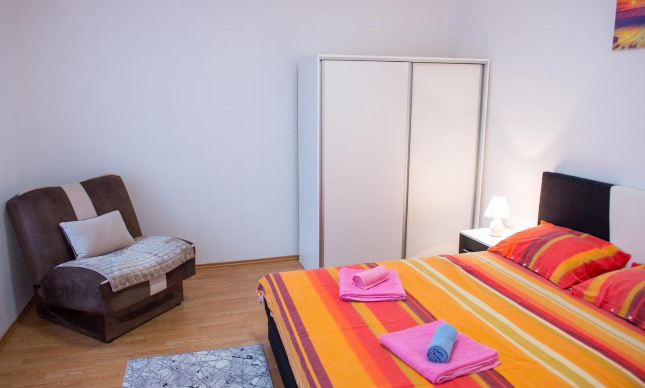 Ferienwohnung Cozy Corner Near Old Town Mostar Exterior foto