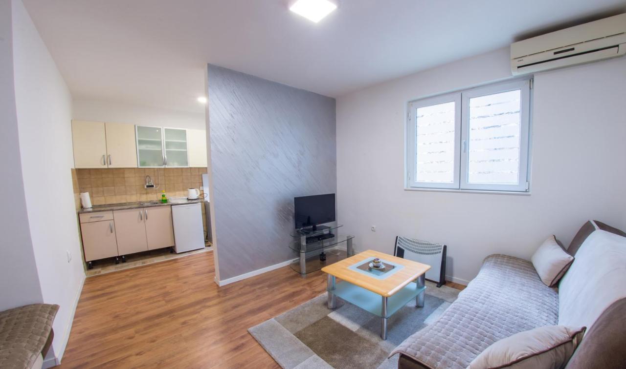 Ferienwohnung Cozy Corner Near Old Town Mostar Exterior foto